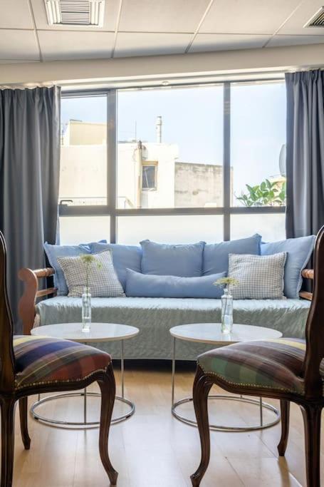 Downtown Spacious Loft Apartment Just 3 Minutes From City Centre Heraklion  Bagian luar foto